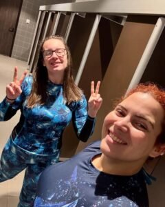 A photo of Bárbara who just had her first freediving experience